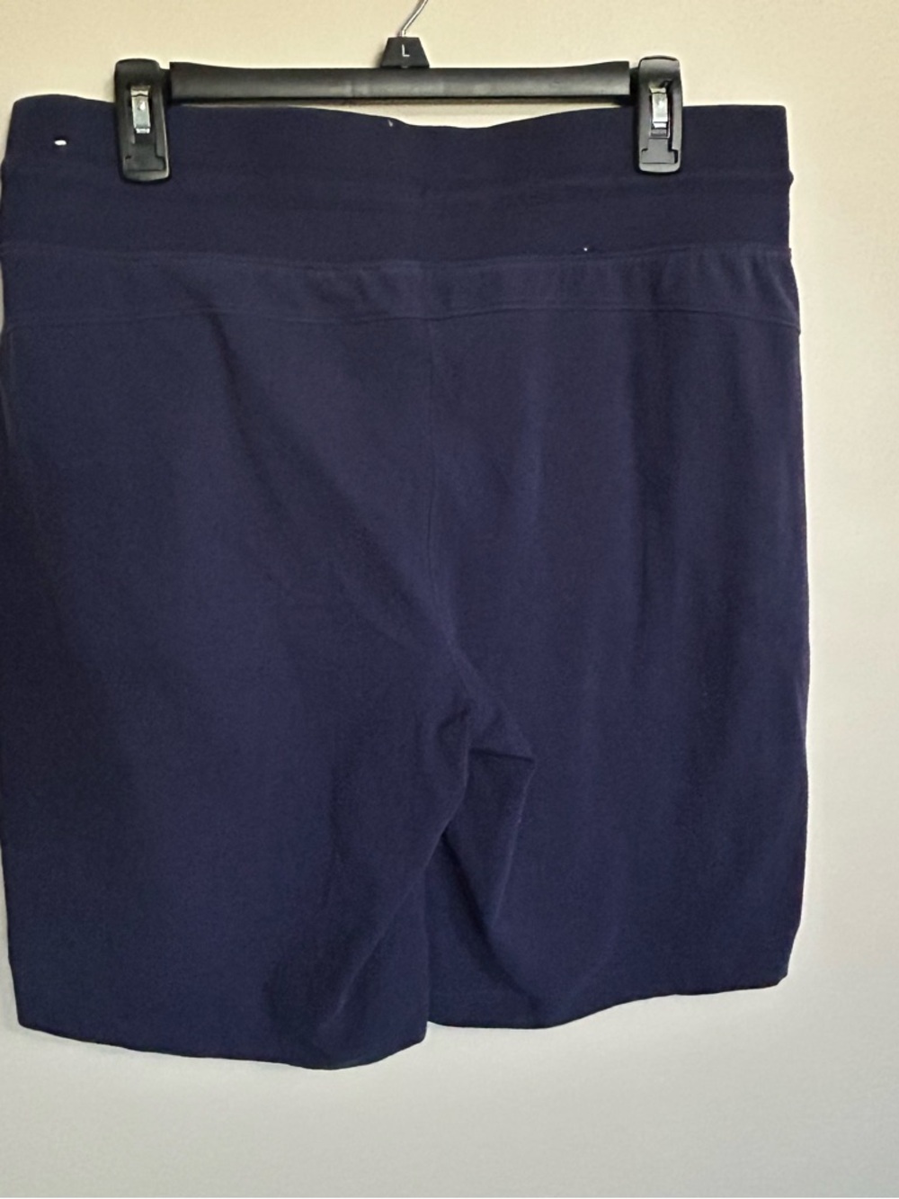 tek gear Woman’s 3-Pack Joggers - Black, Cream, Navy - Picture 4 of 8